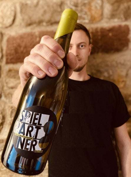 2022 SPIELPARTNER - by Bastian Baldauf - Weißer Burgunder trocken - limited Edition -
